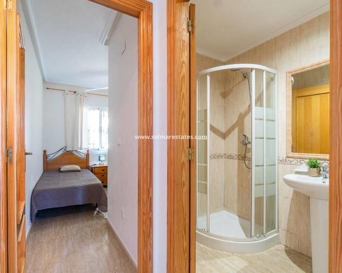 Image No.16-Appartement de 2 chambres à vendre à Villamartin
