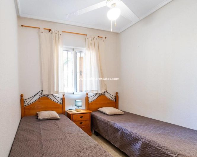 Image No.19-Appartement de 2 chambres à vendre à Villamartin