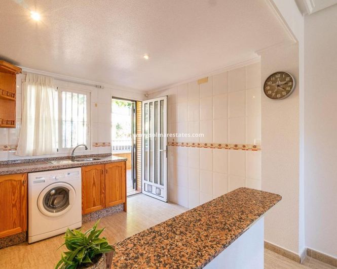 Image No.23-2 Bed Apartment for sale