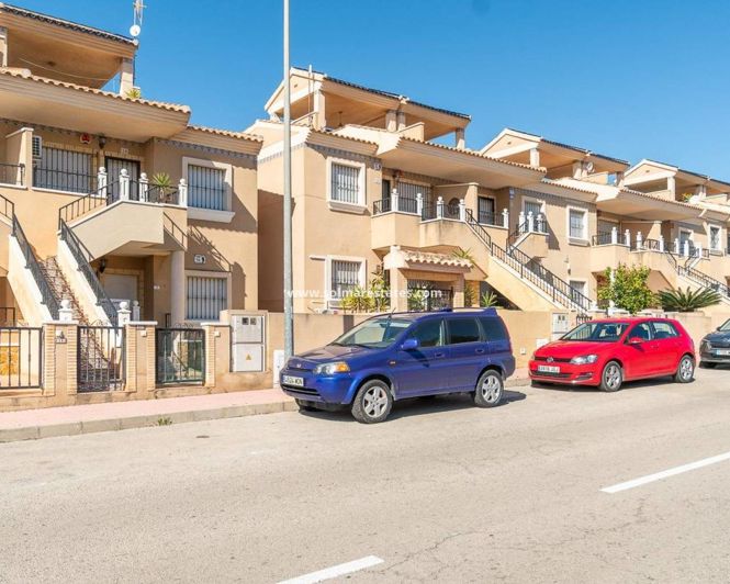 Image No.33-2 Bed Apartment for sale