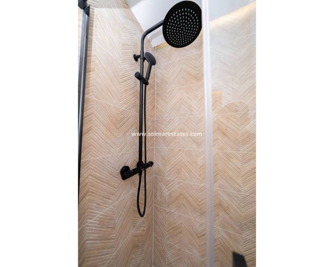 Image No.21-1 Bed Apartment for sale