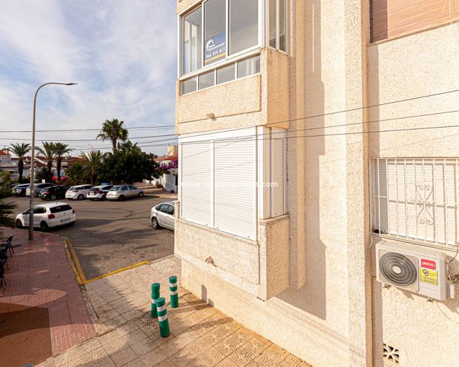 Image No.23-1 Bed Apartment for sale