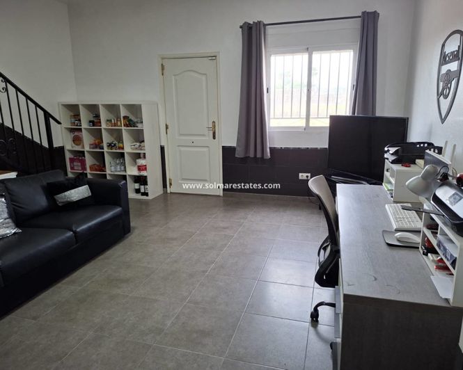 Image No.27-5 Bed Villa for sale