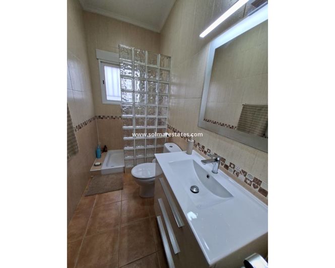 Image No.29-5 Bed Villa for sale