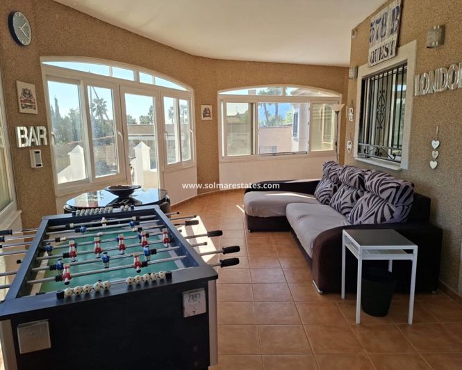 Image No.32-5 Bed Villa for sale