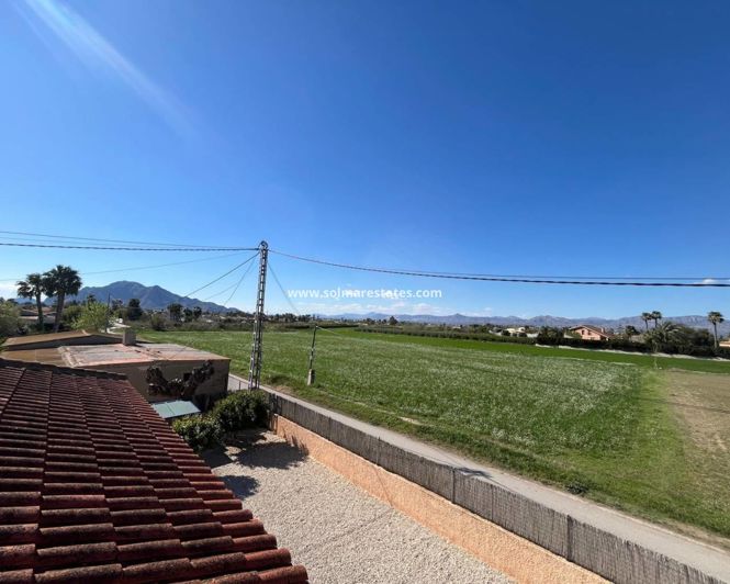 Image No.42-5 Bed Villa for sale