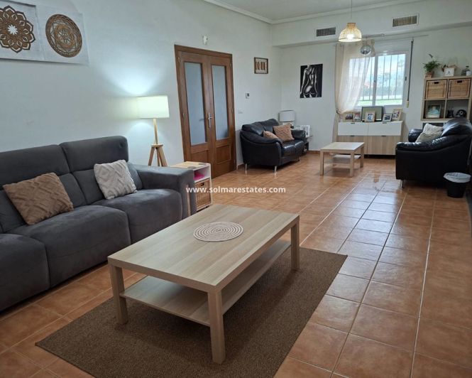 Image No.5-5 Bed Villa for sale