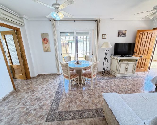 Image No.6-Appartement de 2 chambres à vendre à La Zenia