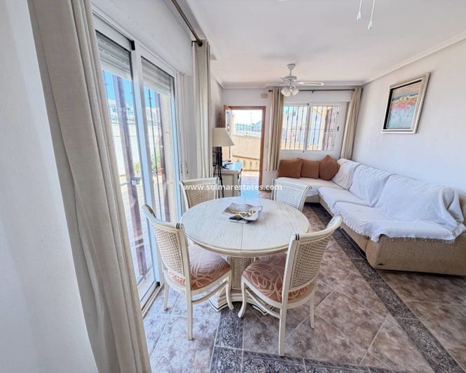 Image No.8-Appartement de 2 chambres à vendre à La Zenia