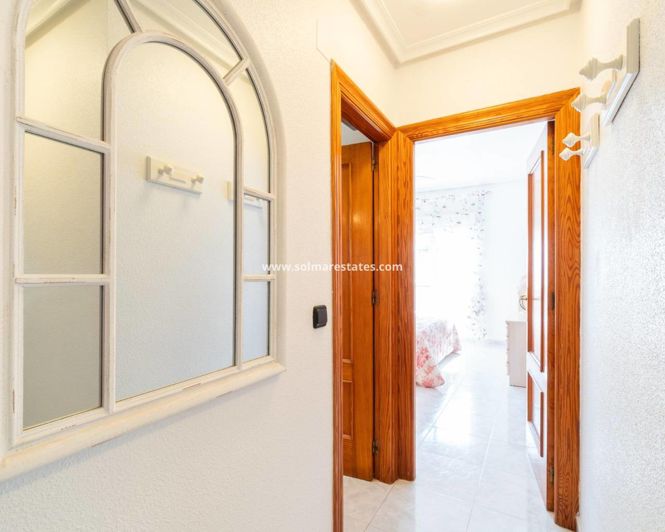 Image No.15-3 Bed Villa for sale