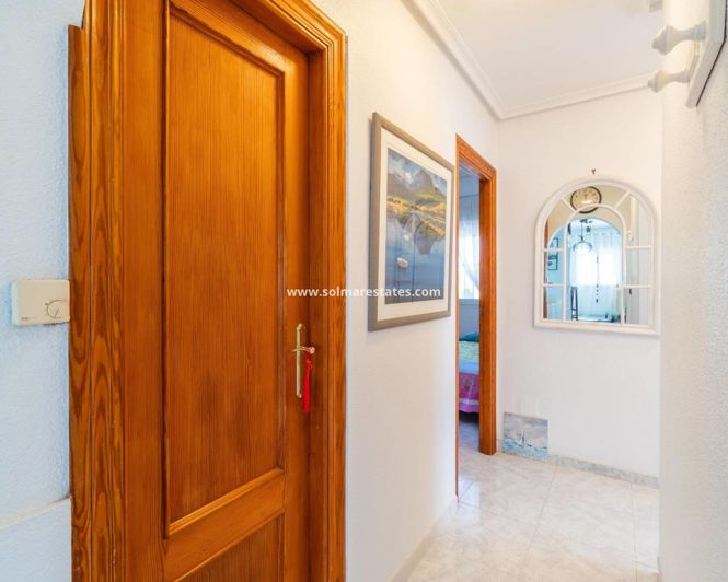 Image No.18-3 Bed Villa for sale