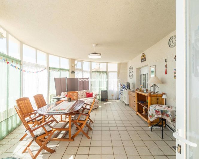 Image No.38-3 Bed Villa for sale