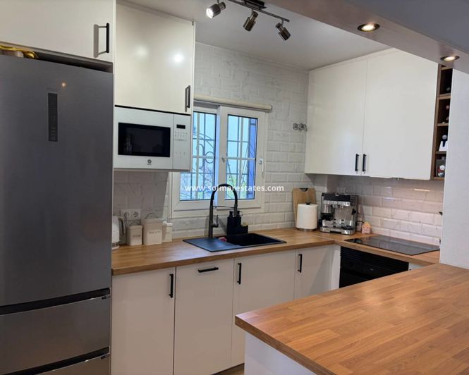 Image No.22-2 Bed Apartment for sale