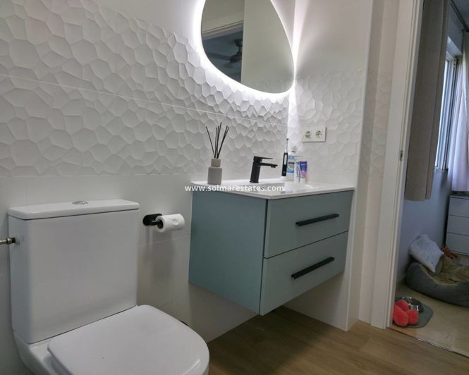 Image No.31-2 Bed Apartment for sale