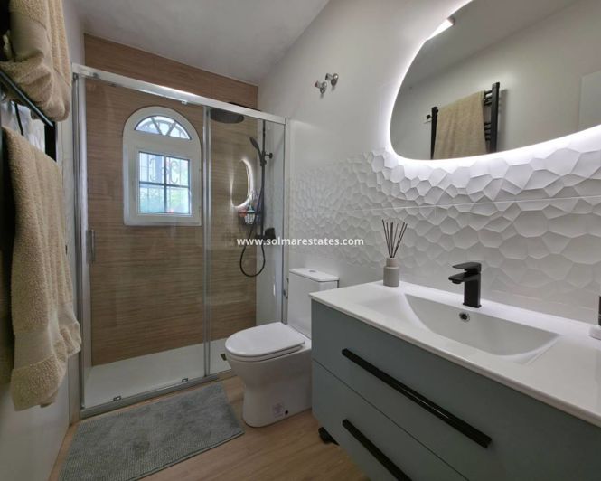 Image No.32-2 Bed Apartment for sale