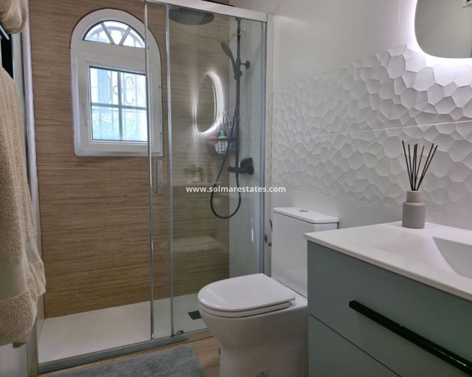 Image No.34-2 Bed Apartment for sale