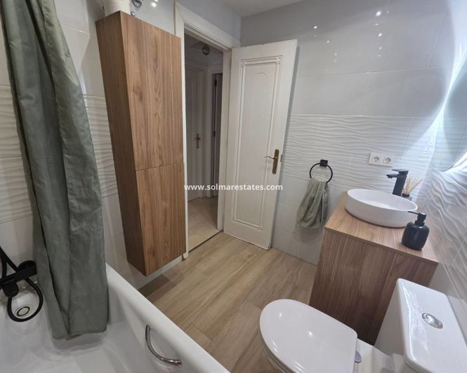 Image No.38-2 Bed Apartment for sale