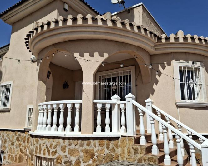 Image No.20-4 Bed Villa for sale