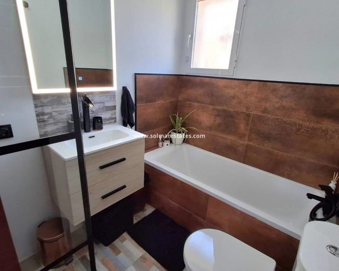 Image No.28-4 Bed Villa for sale