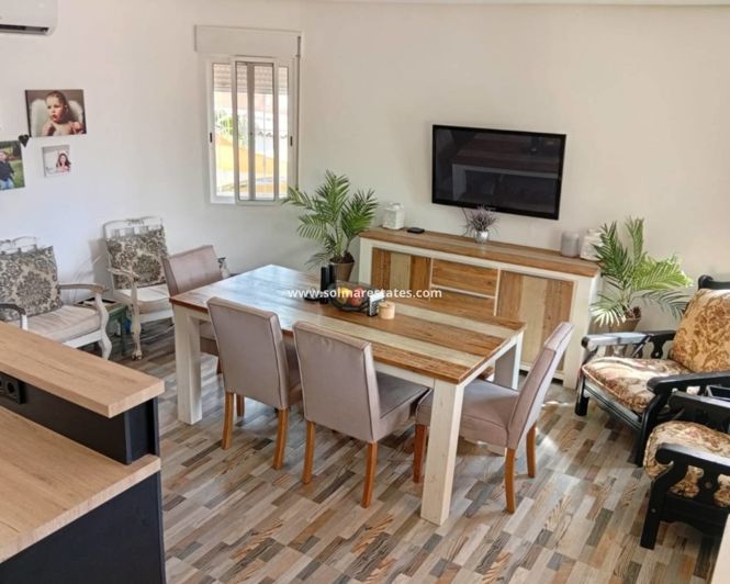 Image No.34-4 Bed Villa for sale