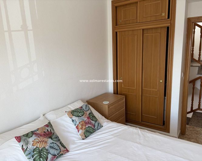 Image No.16-2 Bed Townhouse for sale