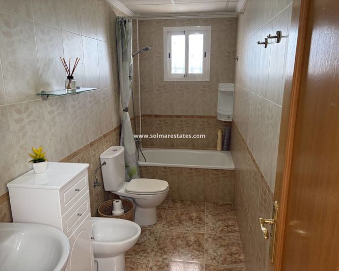 Image No.19-2 Bed Townhouse for sale