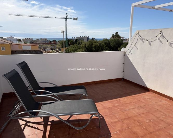 Image No.23-2 Bed Townhouse for sale