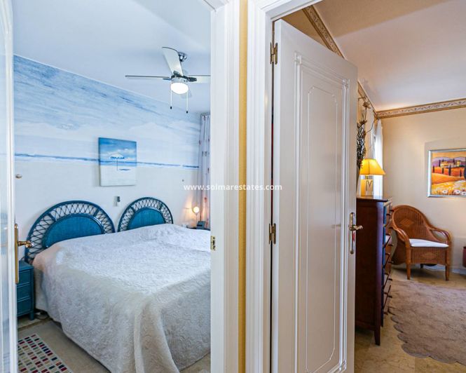 Image No.21-2 Bed Apartment for sale