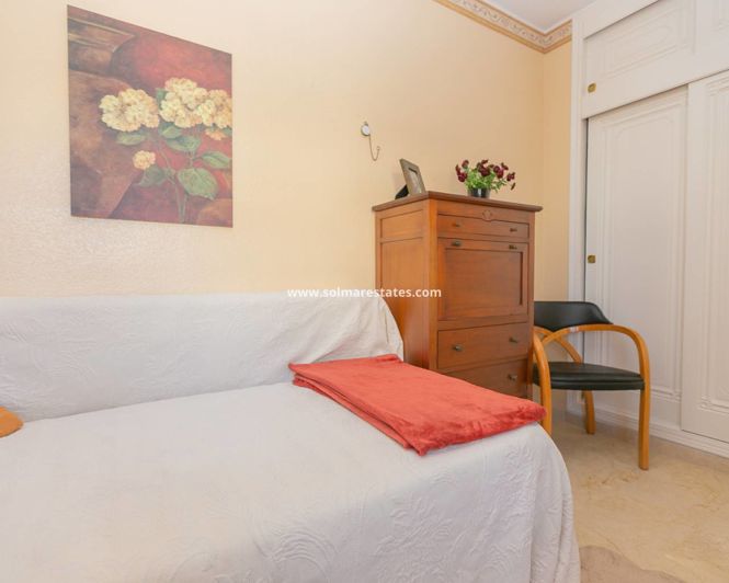 Image No.24-2 Bed Apartment for sale