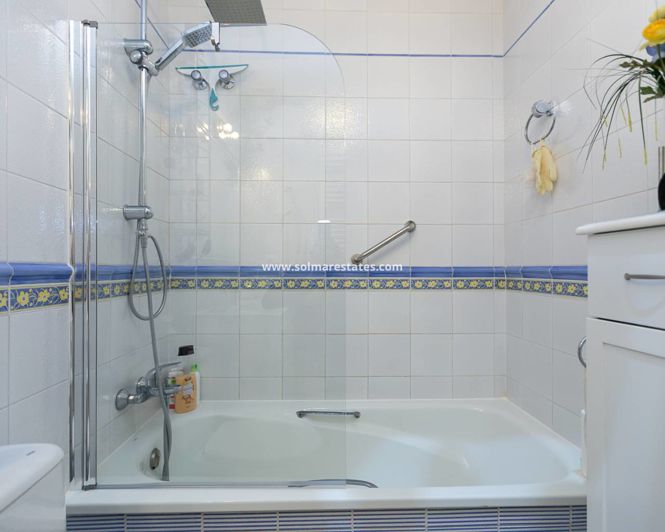 Image No.32-2 Bed Apartment for sale