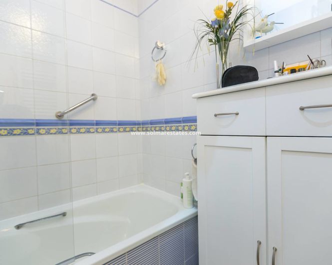 Image No.33-2 Bed Apartment for sale