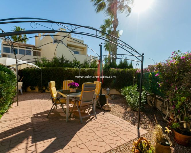 Image No.50-2 Bed Apartment for sale