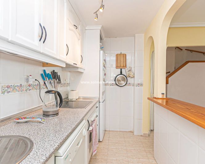 Image No.16-3 Bed Apartment for sale