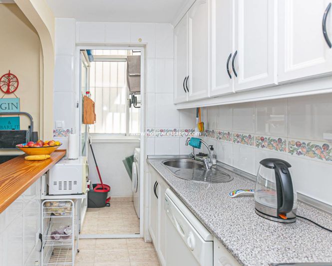 Image No.18-3 Bed Apartment for sale