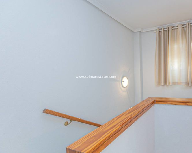 Image No.34-3 Bed Apartment for sale