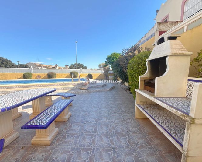 Image No.21-3 Bed Villa for sale