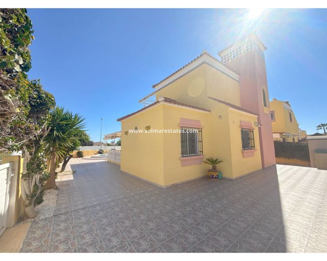 Image No.32-3 Bed Villa for sale