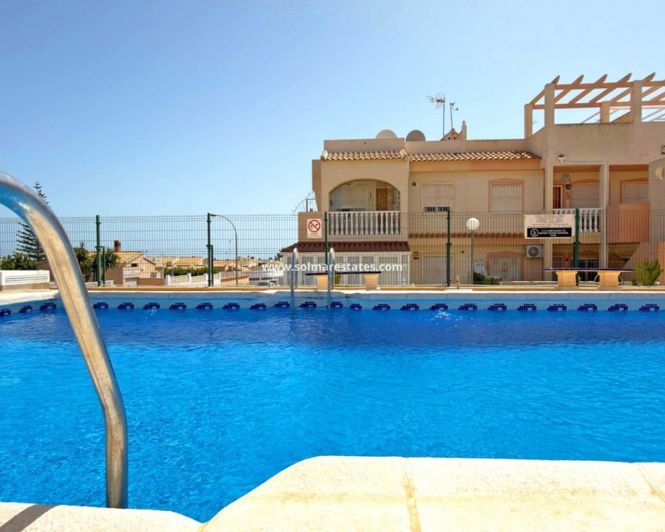 Image No.18-2 Bed Townhouse for sale