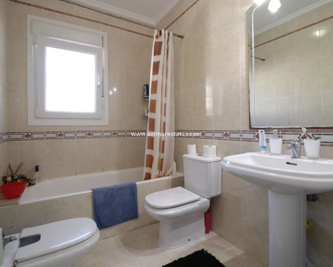 Image No.15-3 Bed Villa for sale