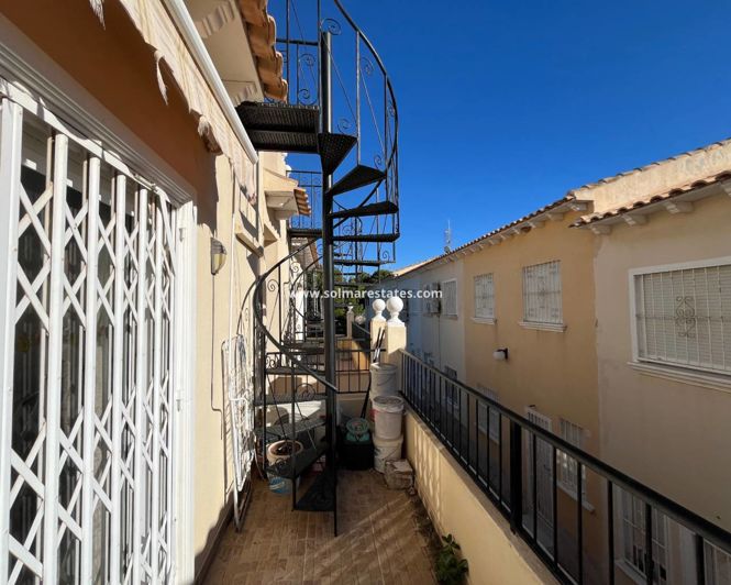 Image No.25-2 Bed Apartment for sale