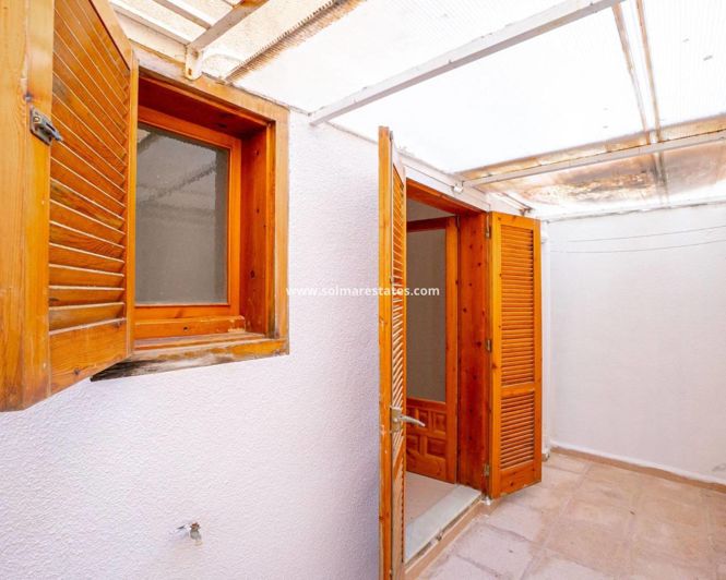 Image No.17-1 Bed Apartment for sale