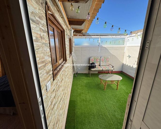 Image No.20-2 Bed Apartment for sale