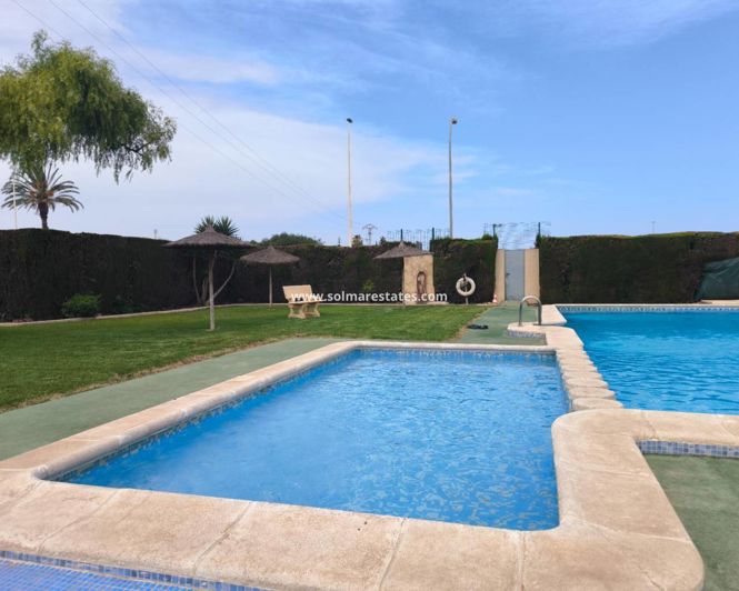 Image No.25-2 Bed Apartment for sale