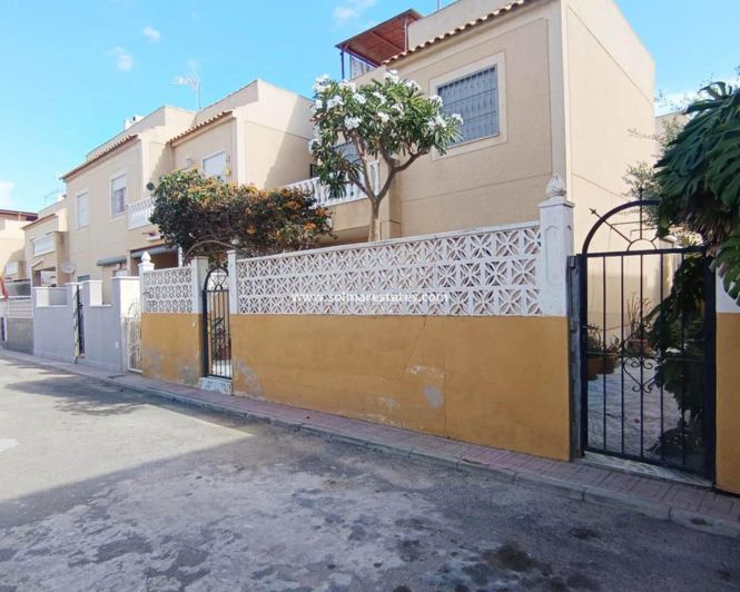 Image No.27-2 Bed Apartment for sale