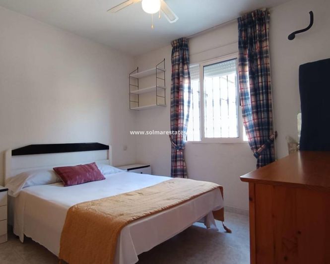 Image No.28-2 Bed Apartment for sale