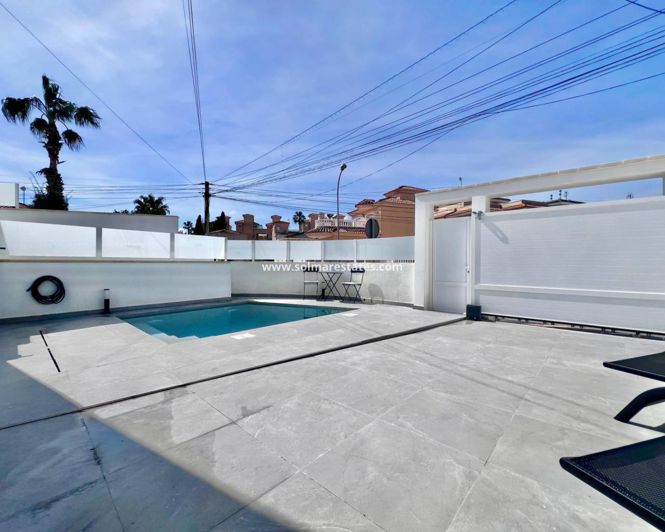 Image No.22-5 Bed Villa for sale