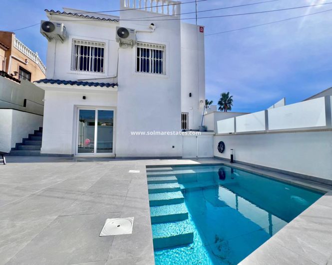 Image No.24-5 Bed Villa for sale