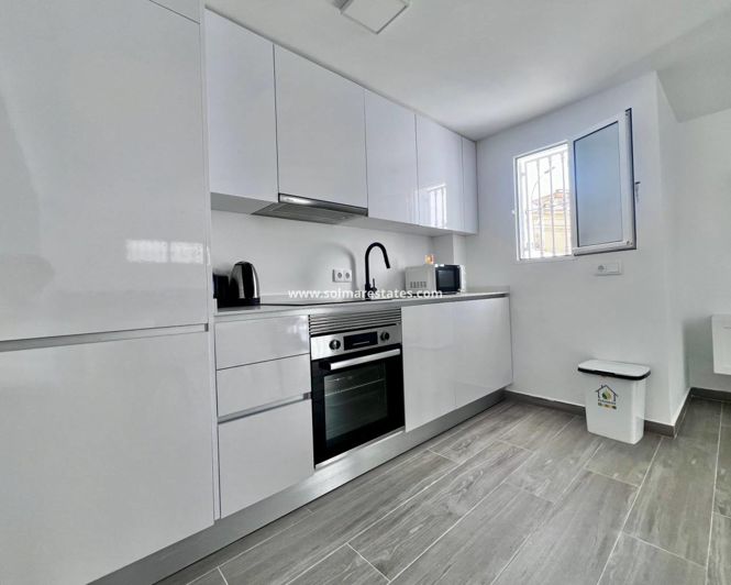 Image No.31-5 Bed Villa for sale