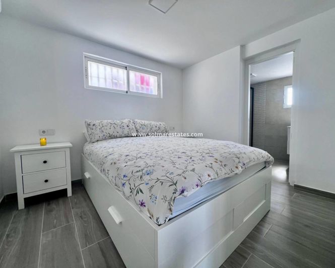 Image No.32-5 Bed Villa for sale