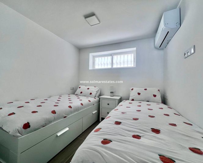 Image No.38-5 Bed Villa for sale